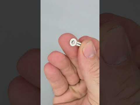 Självborrande skruvar i rostfritt A2-stål med försänkt huvud och Torx-spår för plan och korrosionsbeständig infästning i mjukare material.
